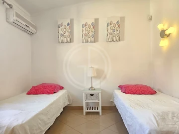 Moradia T3 para Venda em Quarteira
