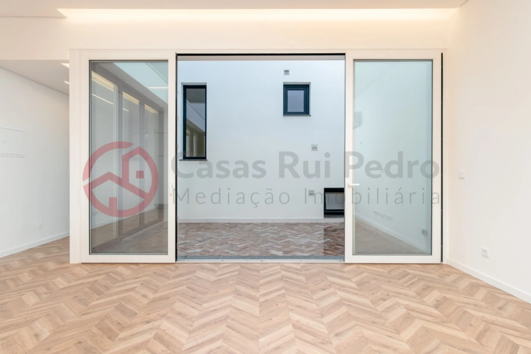 Moradia T3 para Venda em União das Freguesias de Setúbal Foto 22