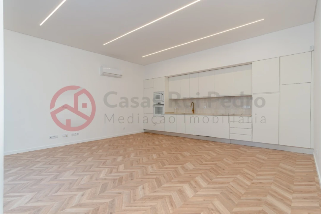 Moradia T3 para Venda em União das Freguesias de Setúbal Foto 8