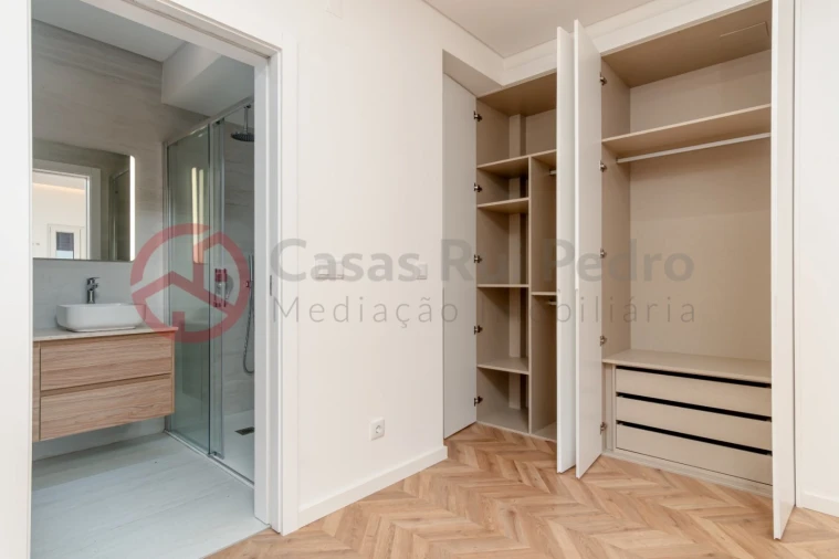 Moradia T3 para Venda em União das Freguesias de Setúbal Foto 37