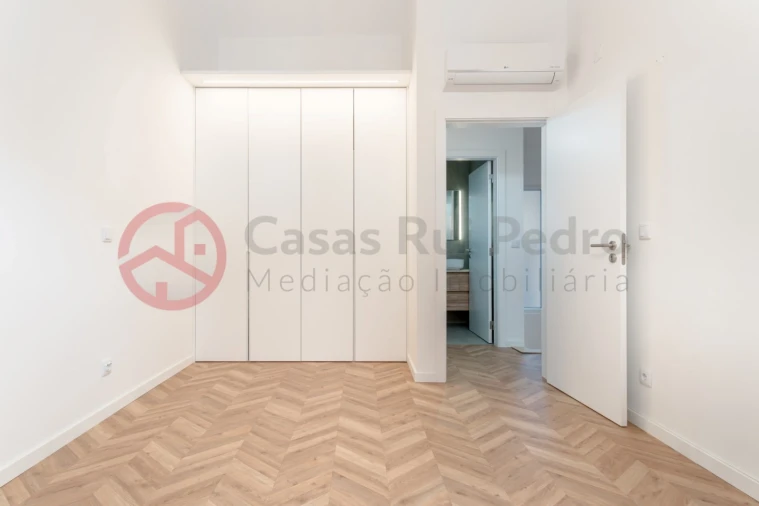 Moradia T3 para Venda em União das Freguesias de Setúbal Foto 34