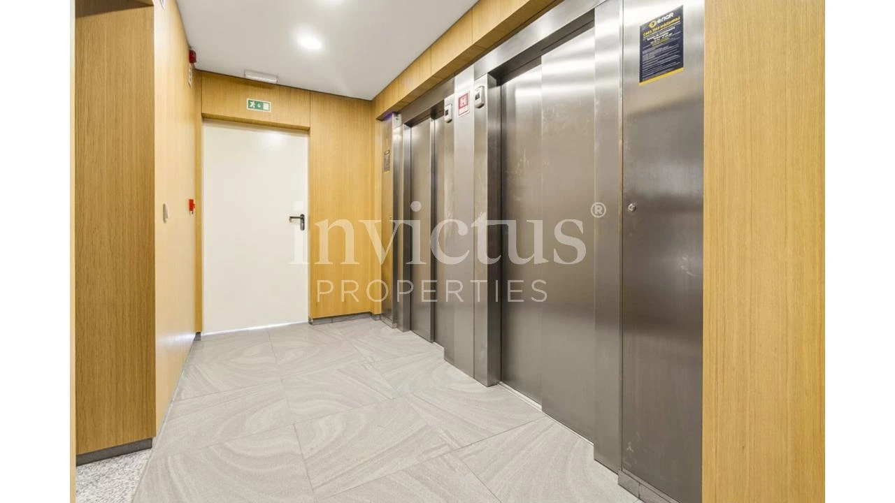 Apartamento T3 para Venda em Cedofeita, Santo Ildefonso, Sé, Miragaia, São Nicolau e Vitória Foto 4
