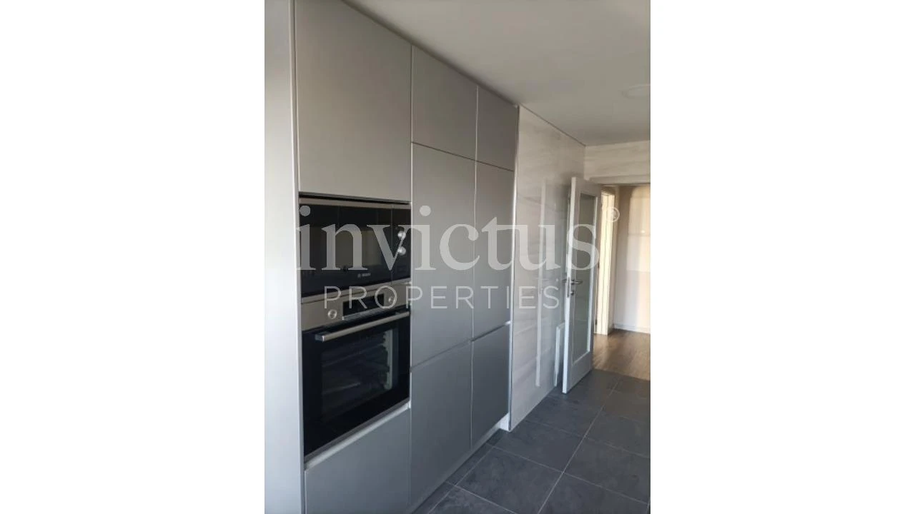 Apartamento T3 para Venda em Cedofeita, Santo Ildefonso, Sé, Miragaia, São Nicolau e Vitória Foto 9