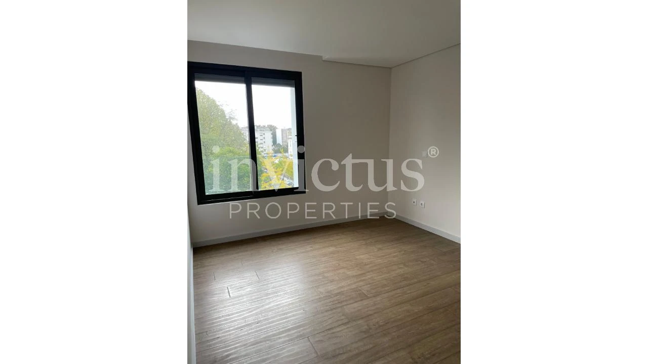 Apartamento T3 para Venda em Cedofeita, Santo Ildefonso, Sé, Miragaia, São Nicolau e Vitória Foto 11