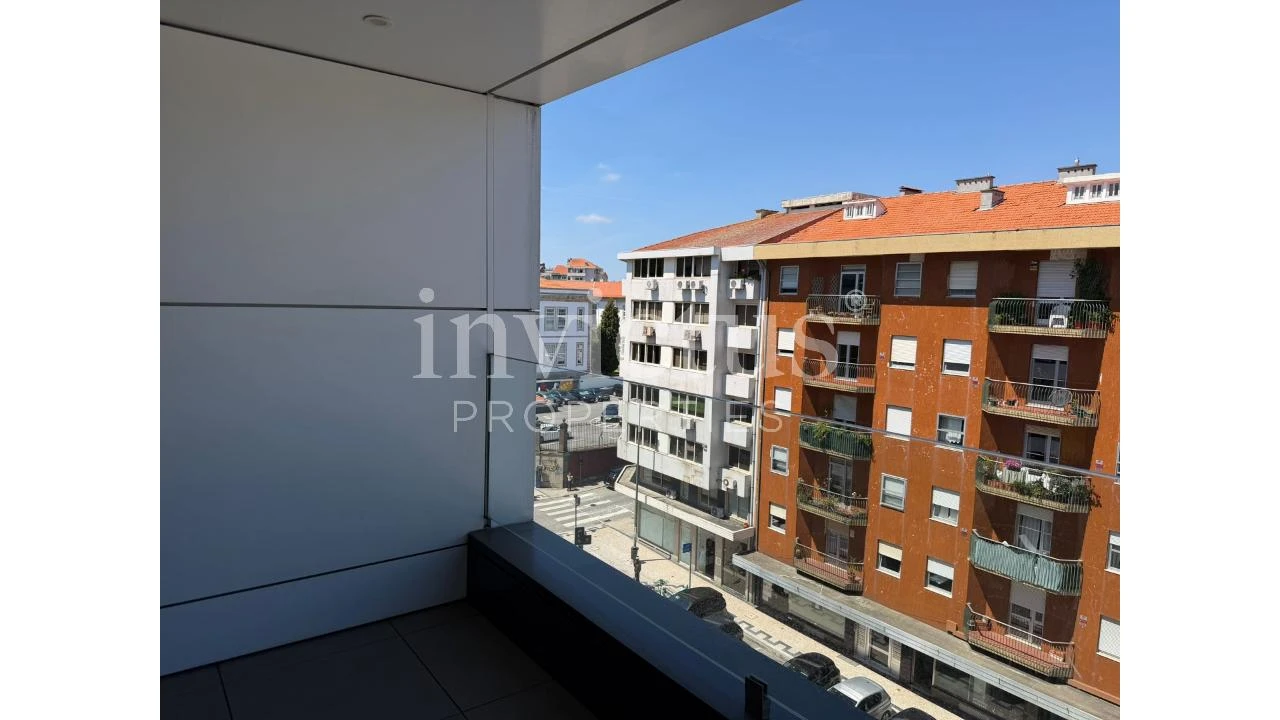 Apartamento T3 para Venda em Cedofeita, Santo Ildefonso, Sé, Miragaia, São Nicolau e Vitória Foto 16
