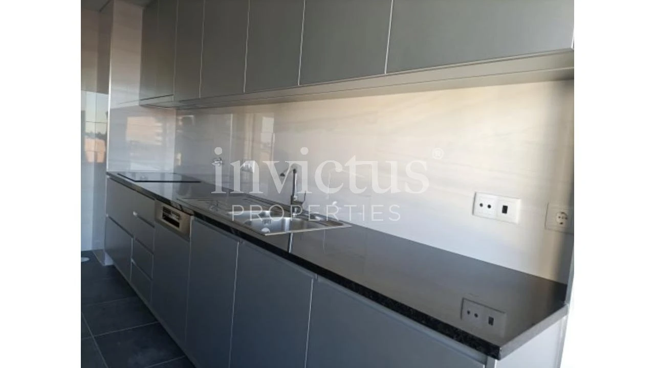 Apartamento T3 para Venda em Cedofeita, Santo Ildefonso, Sé, Miragaia, São Nicolau e Vitória Foto 8