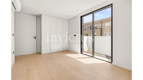 Apartamento T4 para Venda em Gondomar (São Cosme), Valbom e Jovim