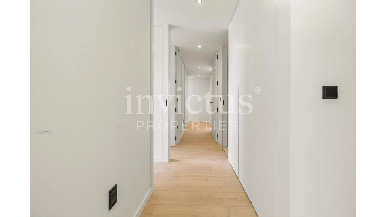 Apartamento T4 para Venda em Gondomar (São Cosme), Valbom e Jovim Foto 8