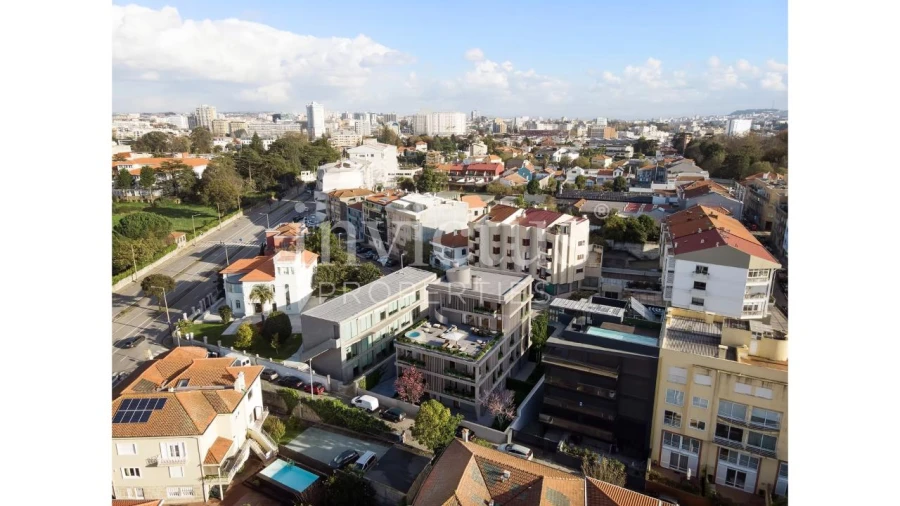 Apartamento T3 para Venda em Lordelo do Ouro e Massarelos Foto 2