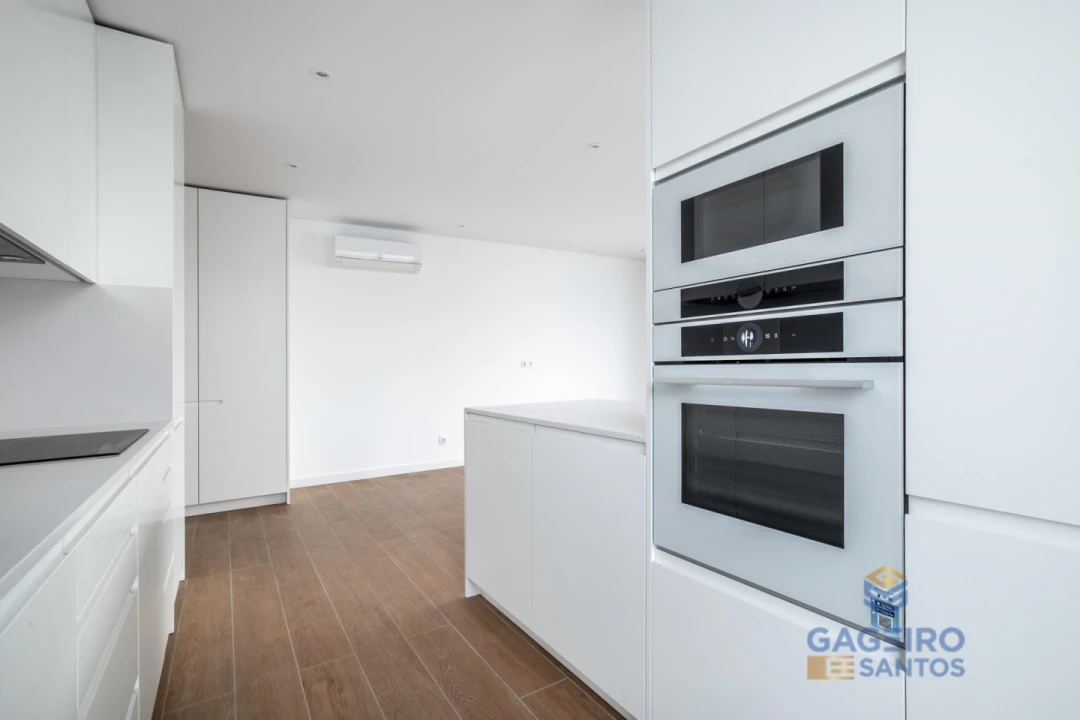 Apartamento T2 para Venda em São Martinho do Porto Foto 3