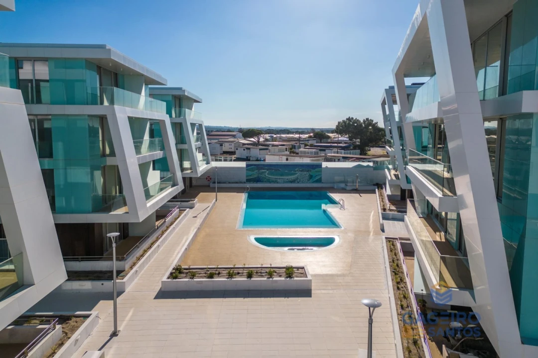 Apartamento T2 para Venda em São Martinho do Porto Foto 23