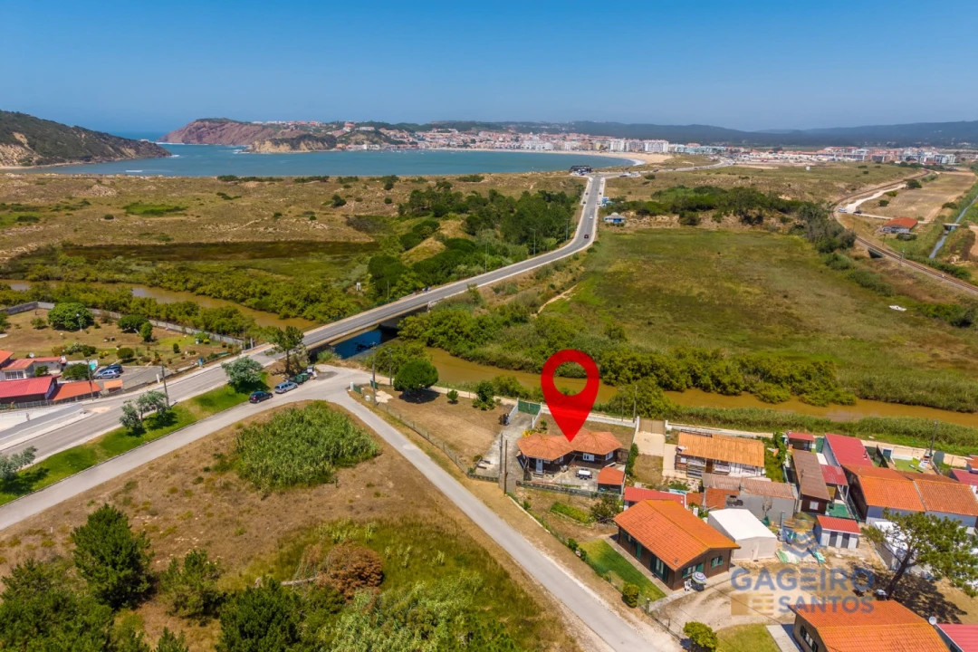 Moradia T2 para Venda em Tornada e Salir do Porto Foto 25
