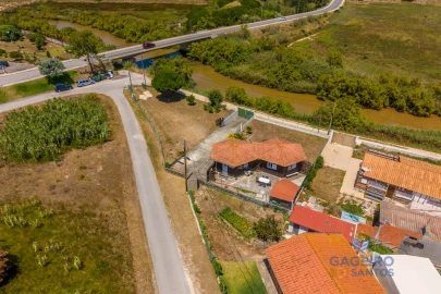 Moradia T2 para Venda em Tornada e Salir do Porto