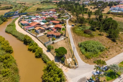 Moradia T2 para Venda em Tornada e Salir do Porto