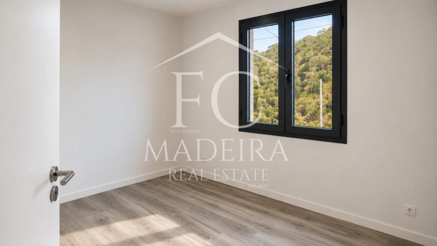 Moradia T2 para Venda em Santa Cruz