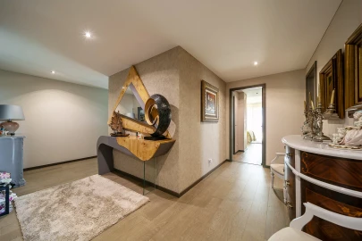 Apartamento T5 para Venda em Canidelo