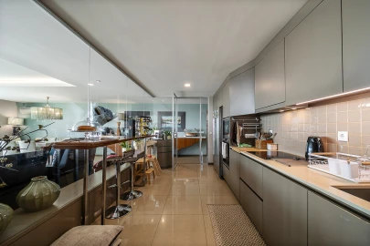 Apartamento T5 para Venda em Canidelo