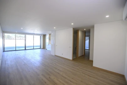 Apartamento T3 para Venda em São João da Madeira
