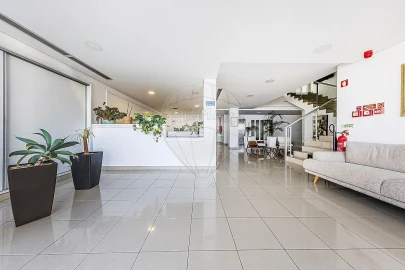 Apartamento T2 para Venda em Sesimbra (Santiago)