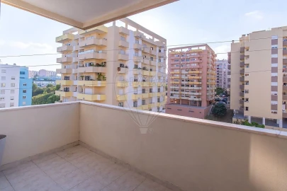 Apartamento T2 para Venda em Póvoa de Santa Iria e Forte da Casa