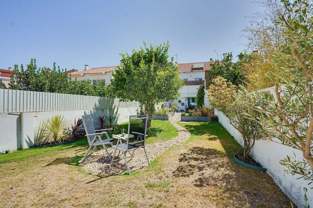 Apartamento T2 para Venda em Alcochete Foto 14