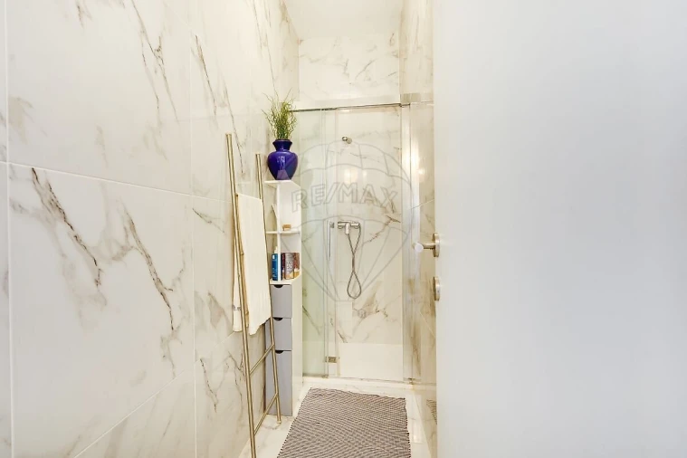 Apartamento T2 para Venda em Alcochete Foto 19