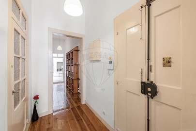 Apartamento T3 para Venda em Santa Maria Maior