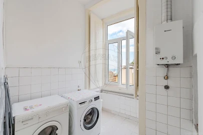Apartamento T3 para Venda em Santa Maria Maior