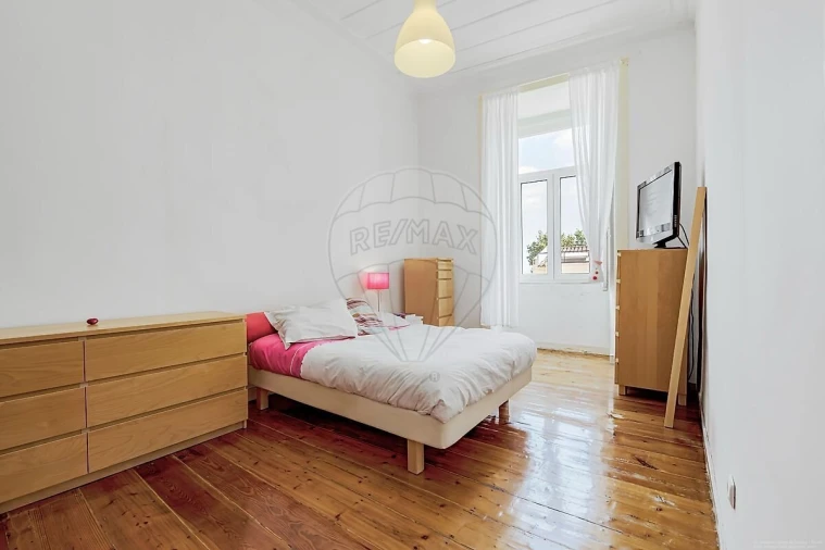 Apartamento T3 para Venda em Santa Maria Maior Foto 4