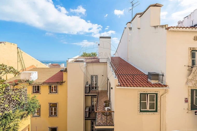 Apartamento T3 para Venda em Santa Maria Maior Foto 18