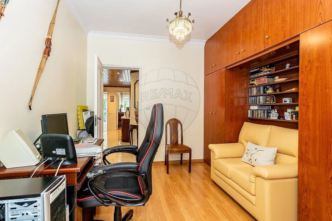 Apartamento T3 para Venda em Agualva e Mira-Sintra Foto 12