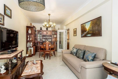 Apartamento T3 para Venda em Agualva e Mira-Sintra