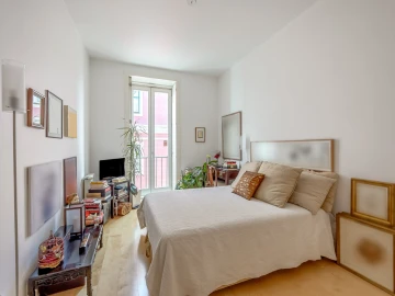 Apartamento T1 para Venda em Misericórdia