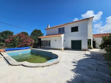Moradia T5 para Venda em Ericeira