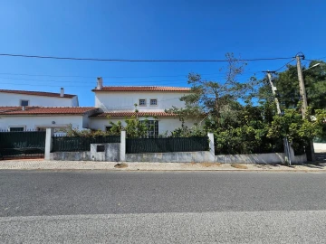 Moradia T5 para Venda em Ericeira