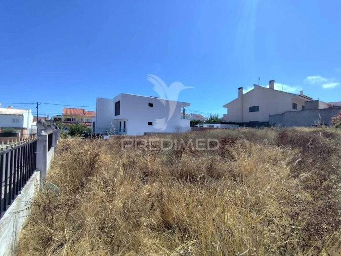 Terreno para Venda em Charneca de Caparica e Sobreda Foto 4