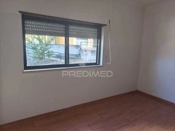 Apartamento T2 para Venda em Arruda dos Vinhos