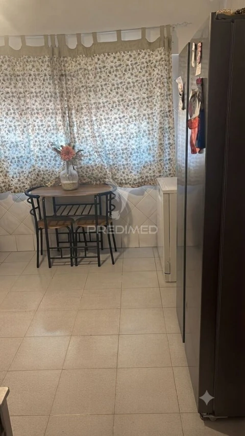 Apartamento T2 para Venda em Arruda dos Vinhos