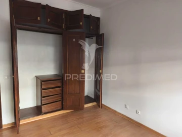 Apartamento T2 para Venda em Arruda dos Vinhos