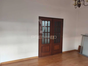 Apartamento T2 para Venda em Arruda dos Vinhos