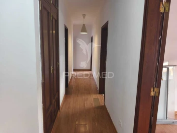 Apartamento T2 para Venda em Arruda dos Vinhos