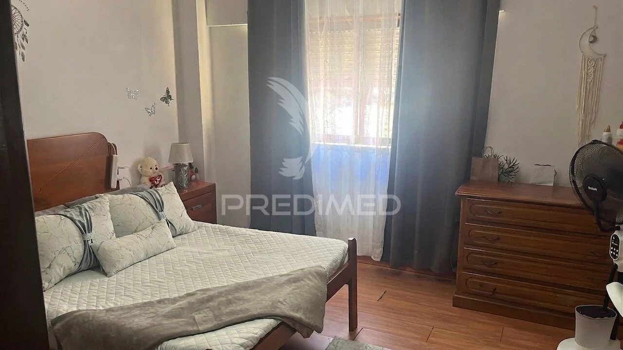 Apartamento T2 para Venda em Arruda dos Vinhos Foto 8