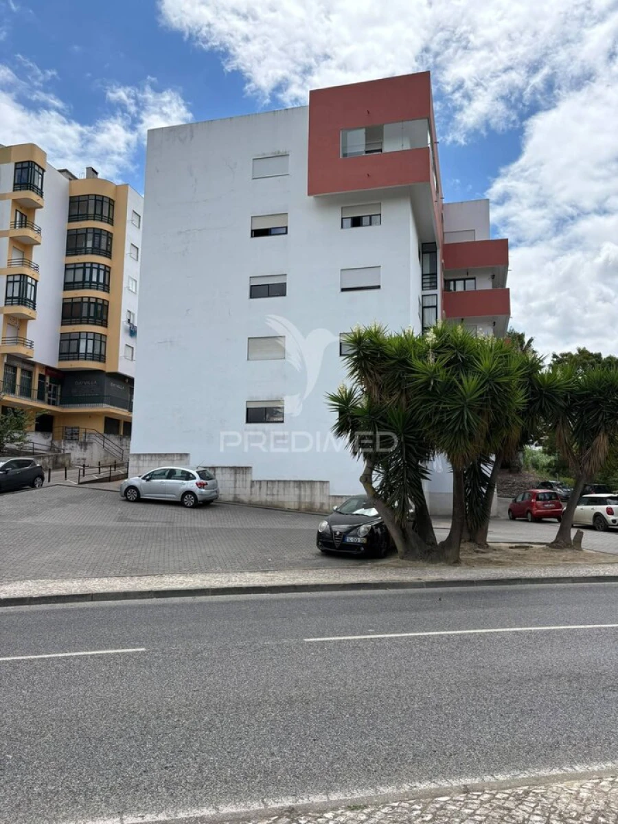 Apartamento T2 para Venda em Arruda dos Vinhos Foto 20