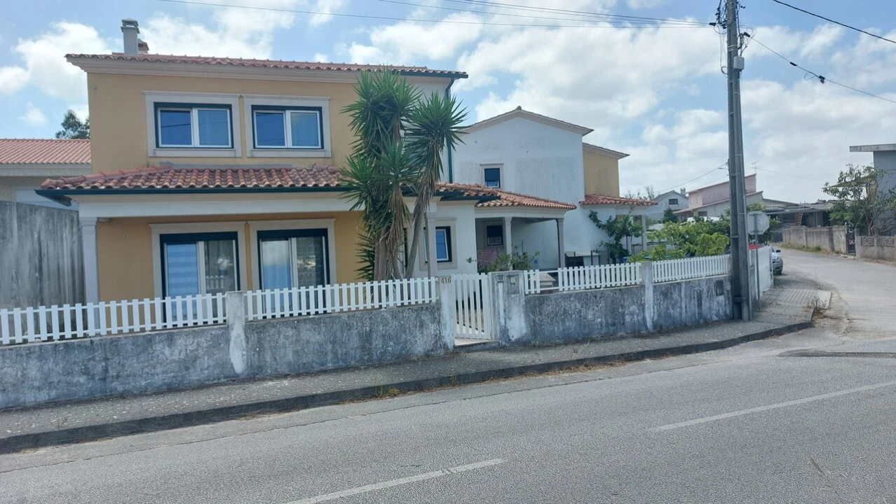 Moradia T3 para Venda em Monte Real e Carvide Foto 1