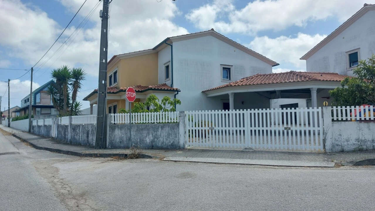 Moradia T3 para Venda em Monte Real e Carvide Foto 38