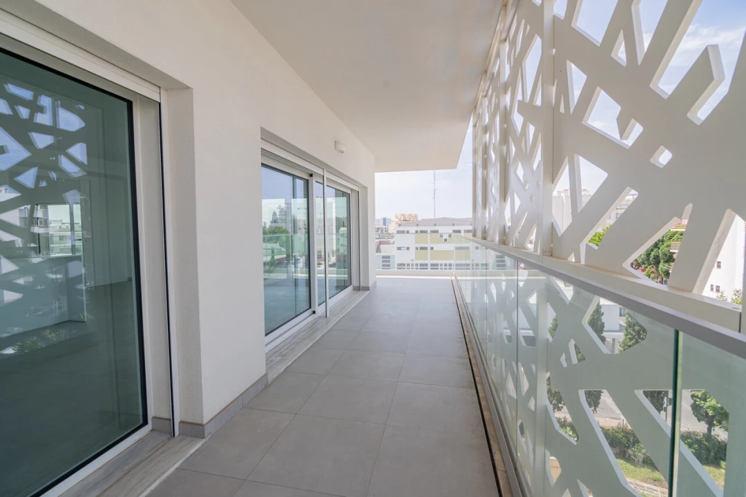 Apartamento T2 para Venda em Portimão Foto 32