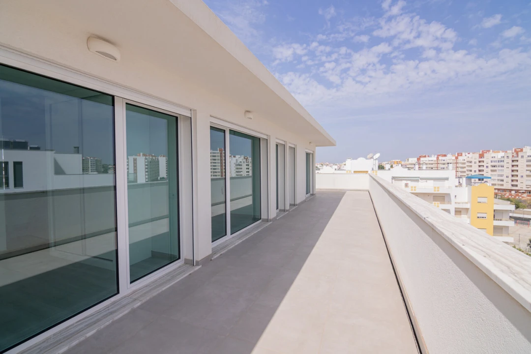 Apartamento T3 para Venda em Portimão Foto 35