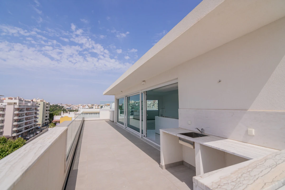 Apartamento T3 para Venda em Portimão Foto 39