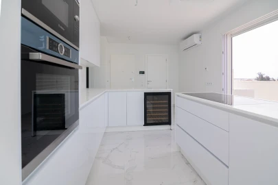 Apartamento T3 para Venda em Portimão