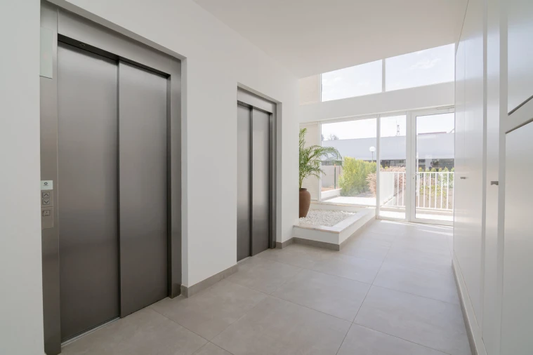 Apartamento T3 para Venda em Portimão Foto 8